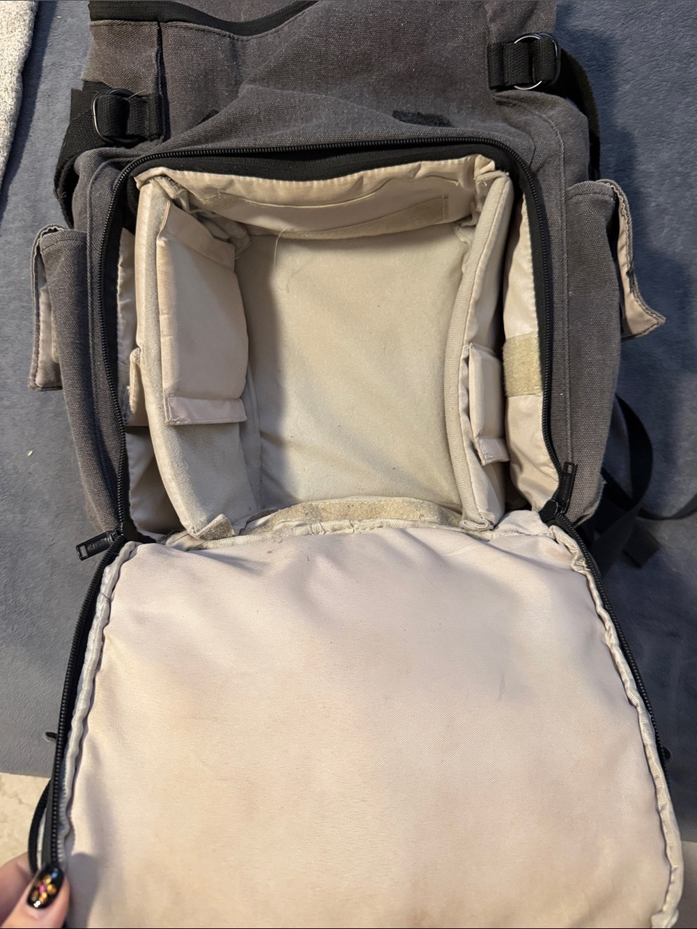 Stylish Gray Canvas Camera  Backpack - Picture 11 of 11